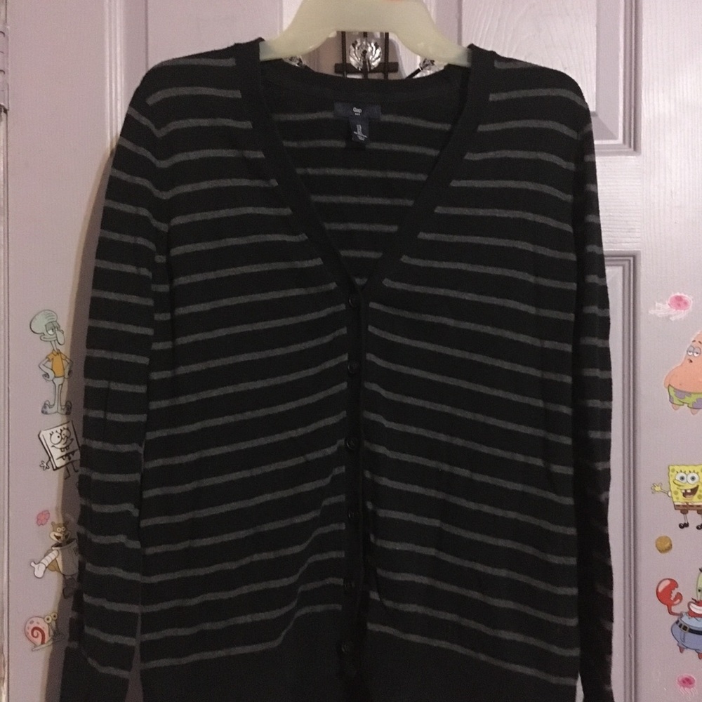 GAP Woman’s Black & Gray Striped V-Neck Cardigan Sweater